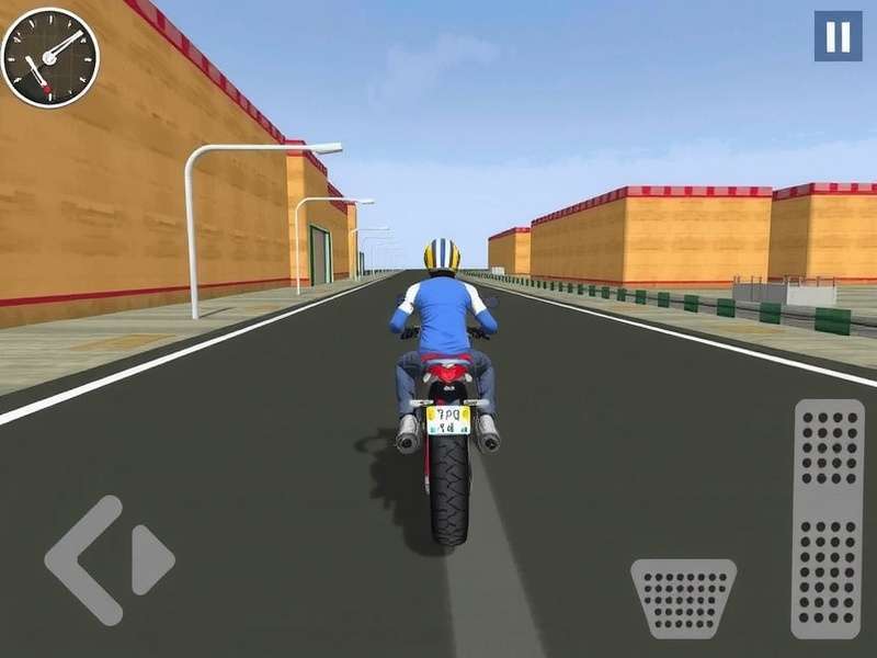 Indian Bike Driving 3D gameplay screenshot showing Mumbai street free roam with unlocked bikes